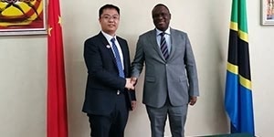 Mr. Wen Peng, General Manager of SRON visited Tanzania Ambassador Mbelwa Kairuki