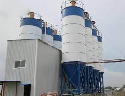 How does a cement silo work?